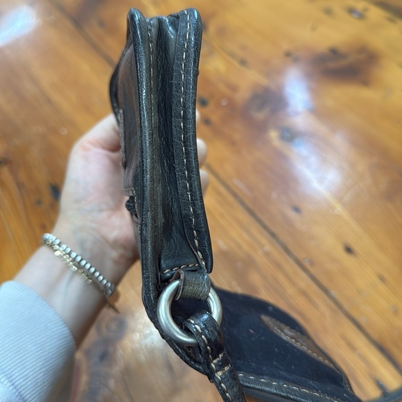 Fossil mini leather black crossbody bag purse with silver hardware - Picture 11 of 13